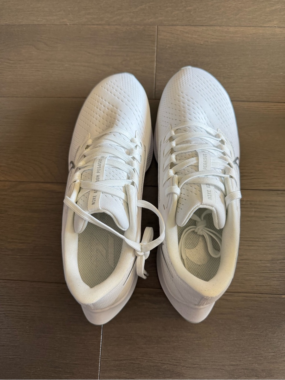 NWOT Nike Air Zoom Pegasus 38 Women’s Size 10 White